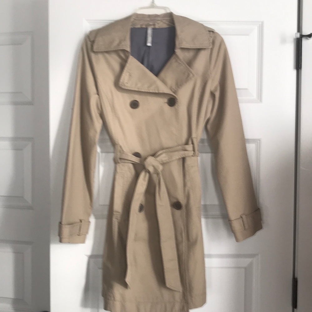 Like new old navy trench